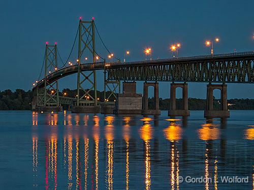 Ogdensburg–Prescott International Bridge At Night_DSCF20761-3.jpg - Photographed along the Saint Lawrence Seaway at Johnstown, Ontario, Canada.